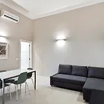 Casa Mongelli アパート