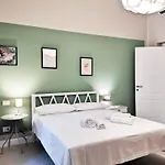 アパート Casa Mongelli バーリ